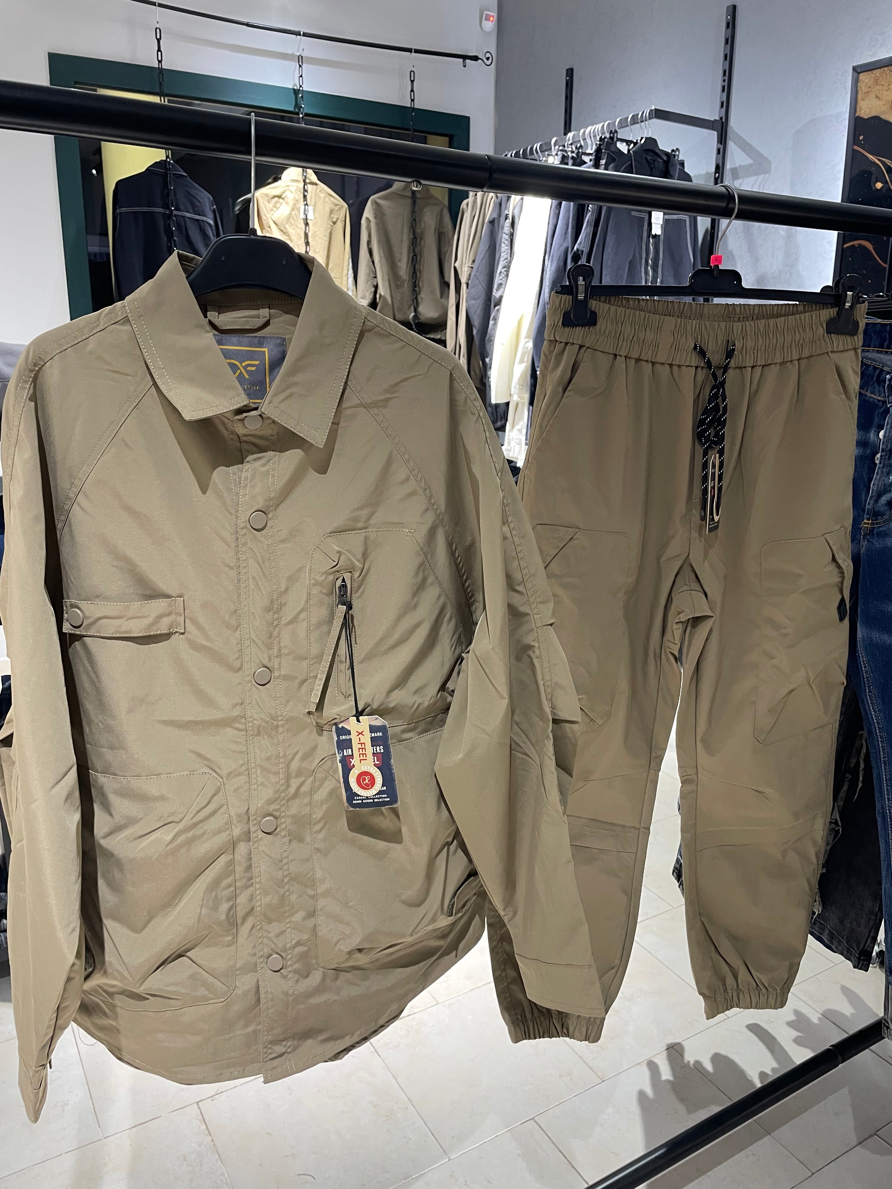 Completo beige