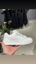 SCARPE White